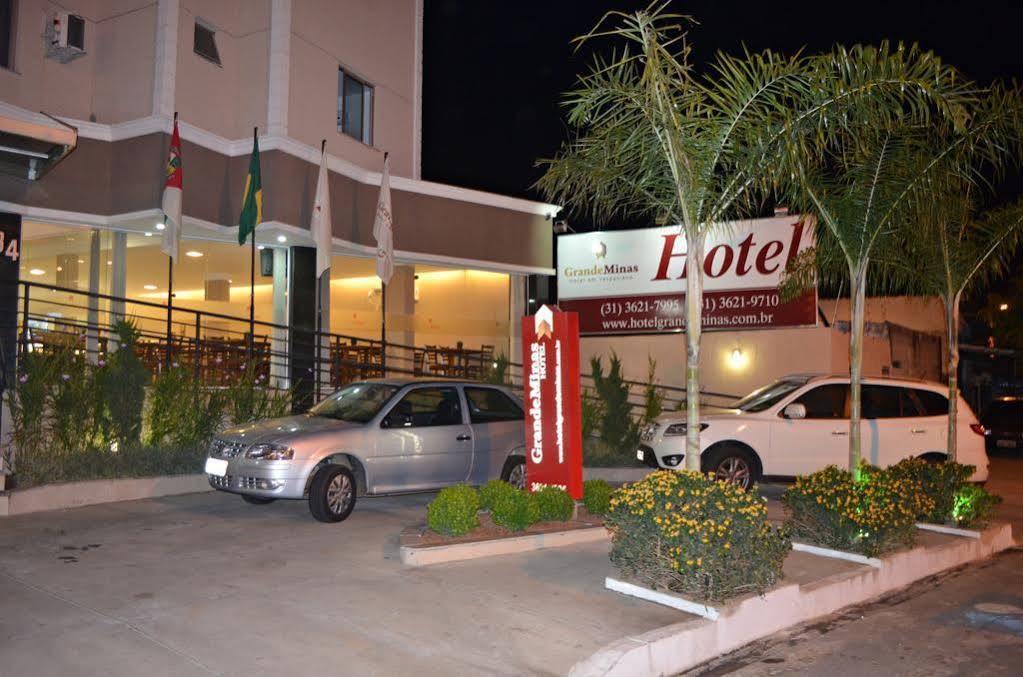 Hotel Grande Minas Vespasiano Exterior photo
